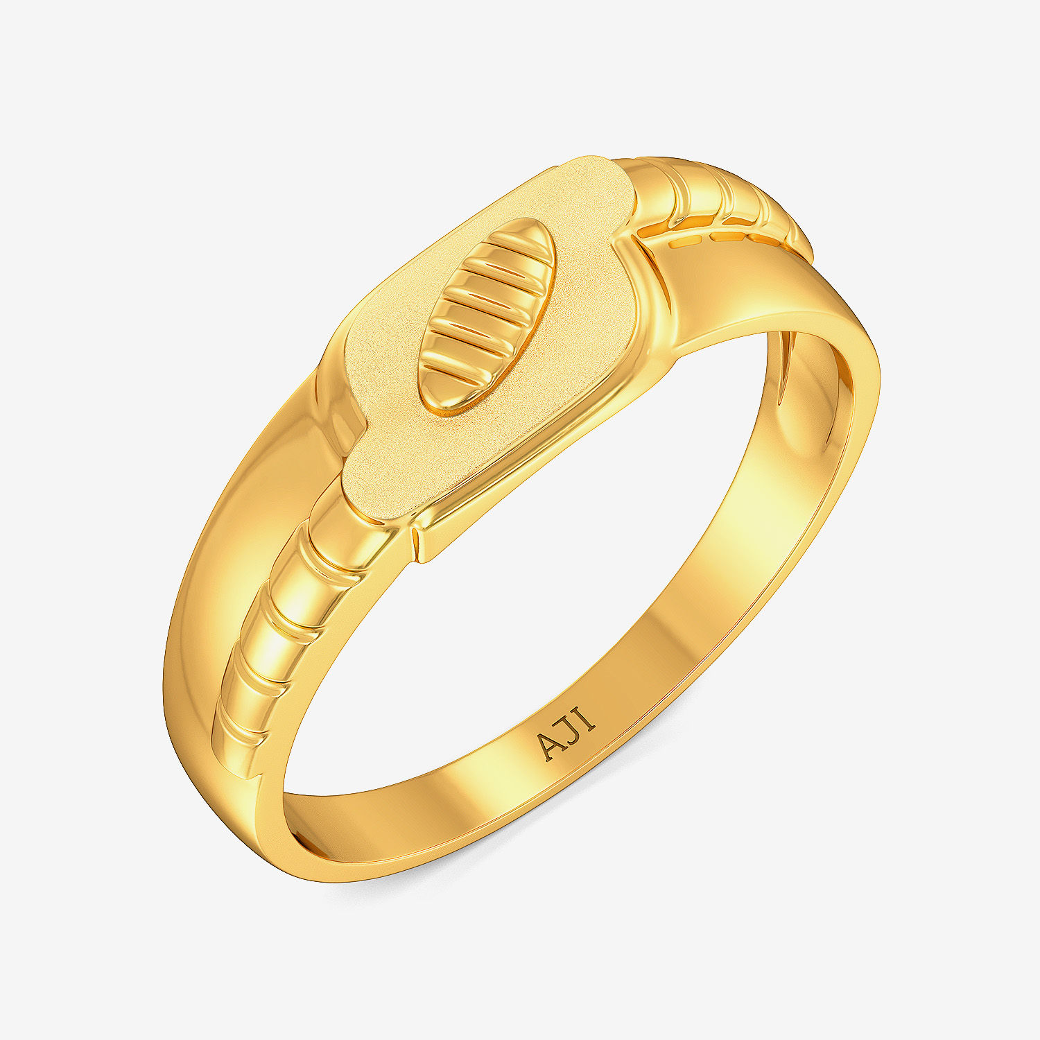 Mesmerizing Stylish Gold Ring
