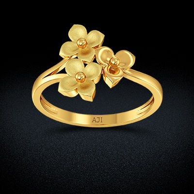 Scenic Gold Ring alternate view 2