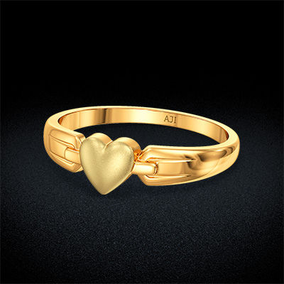 Heart Design Kid’s Gold Ring alternate view 2
