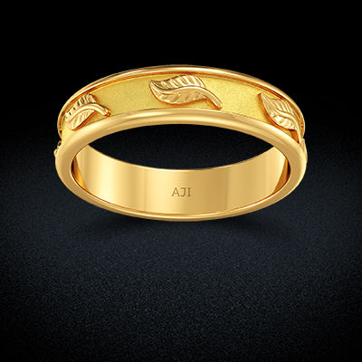Opulent Timeless Golden Ring alternate view 2