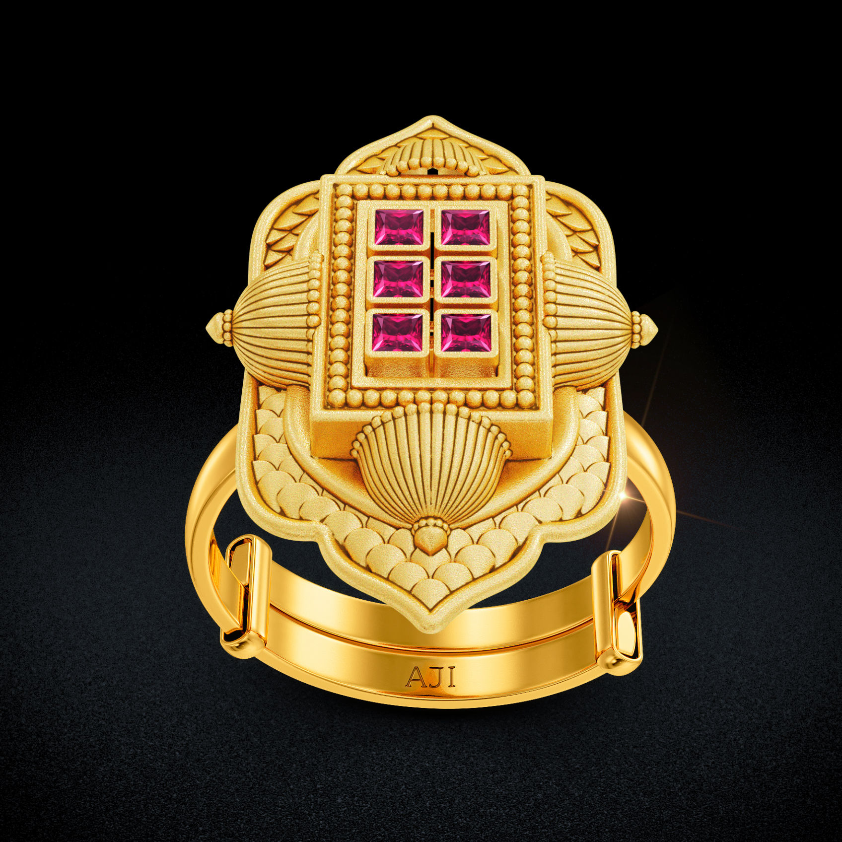 Royal Arch Gold Ring image