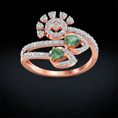 Vintage Glamorous Twisted Rosegold Diamond Ring alternate view 2