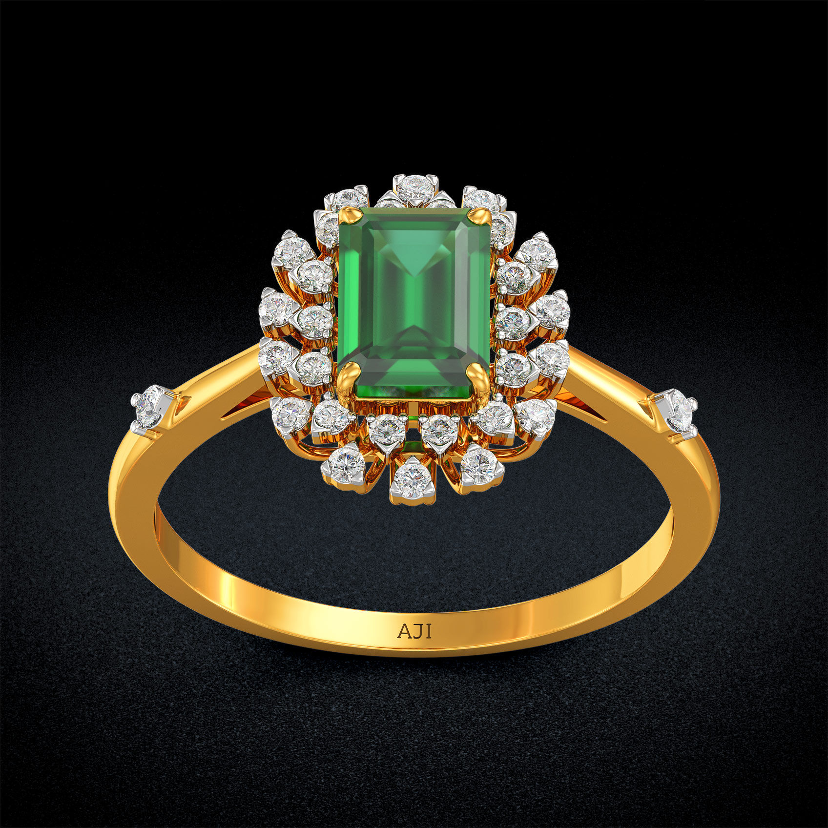 Grandure Emerald Diamond Ring image