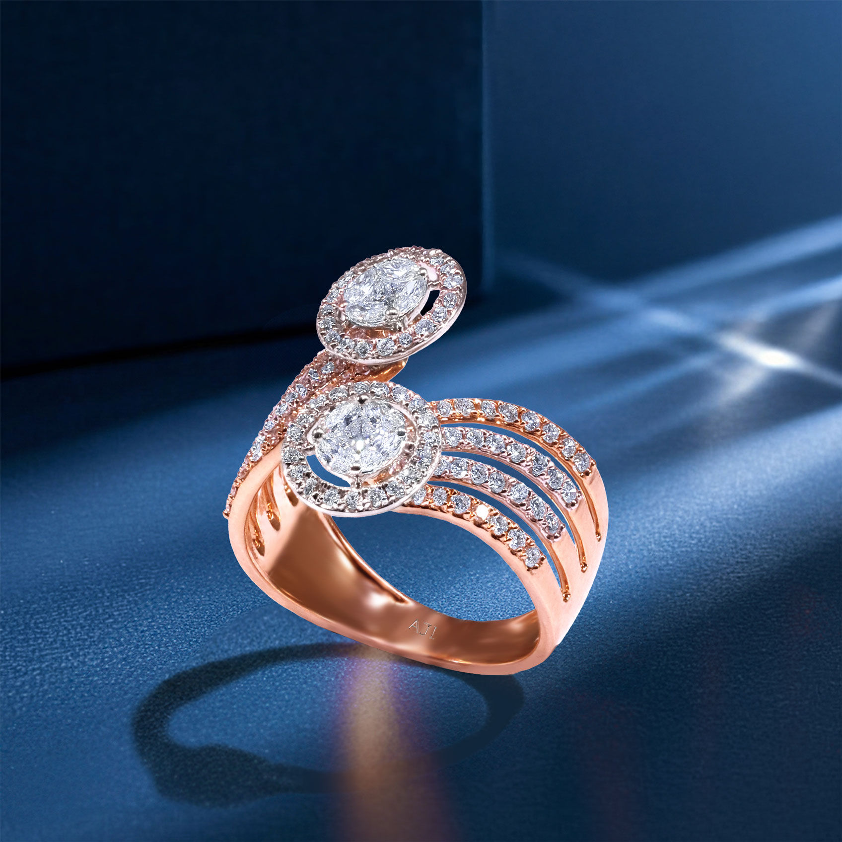 Swirly Rounds Diamond Ring image