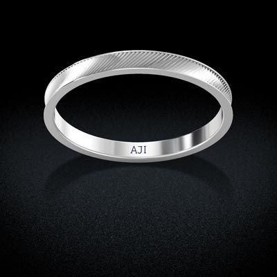 Elegant Line Texture Platinum Womens Ring alternate view 2