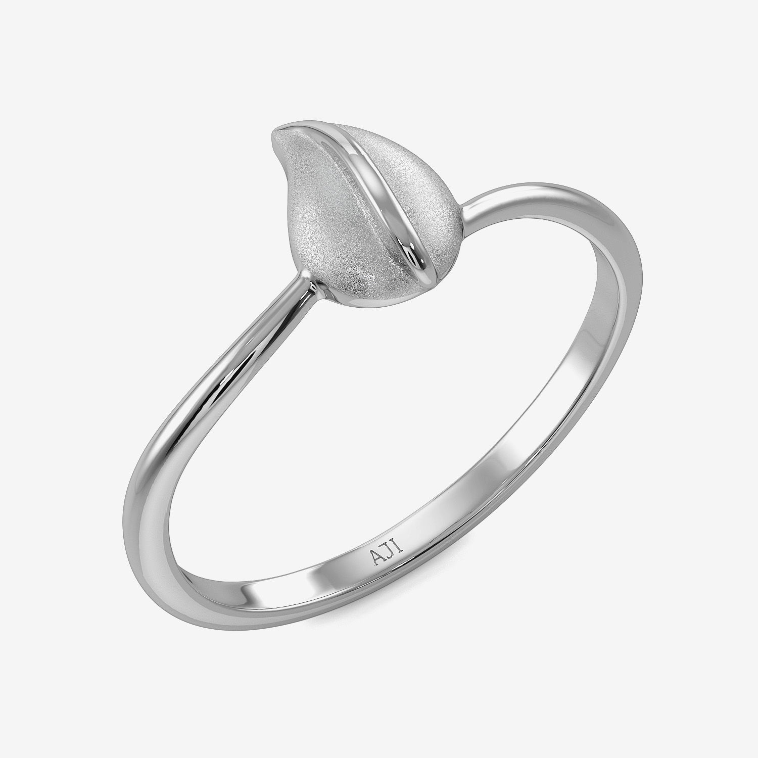 Mesmerizing Autumn Leaf Platinum Ring