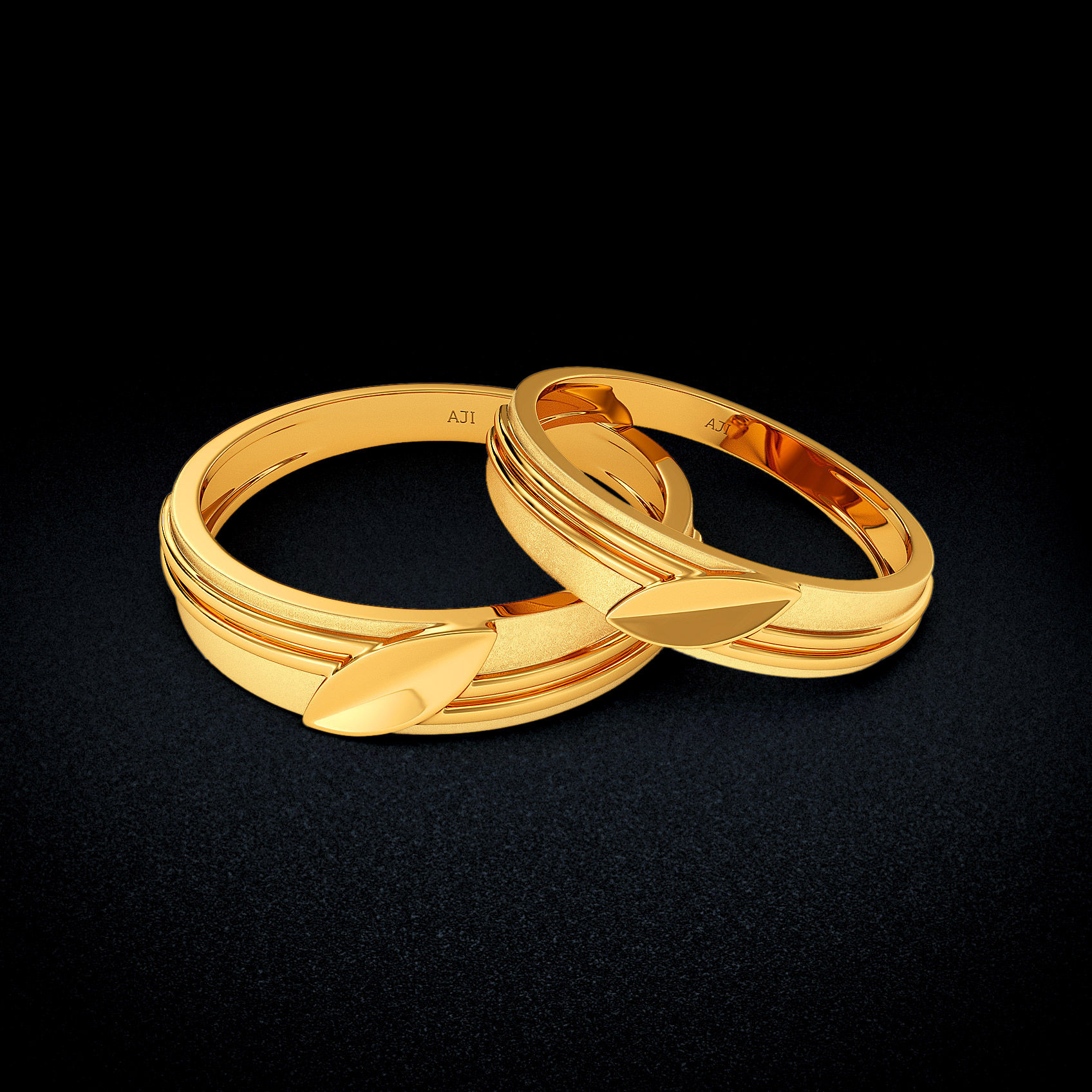 Textured Leaf Gold Couple Rings image