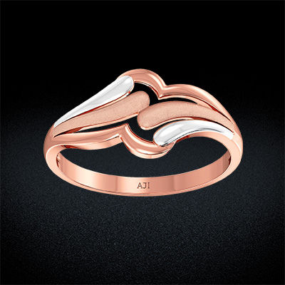 Extraordinary Designer Gold Ring alternate view 2