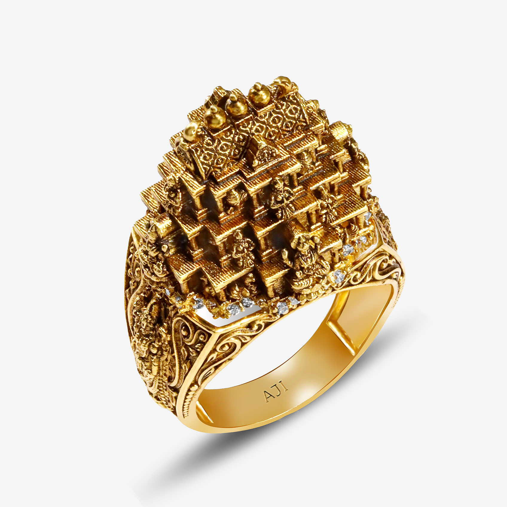 Lakshmi Sancto Gold Ring